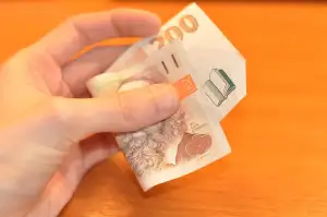 8 Eur To Czk